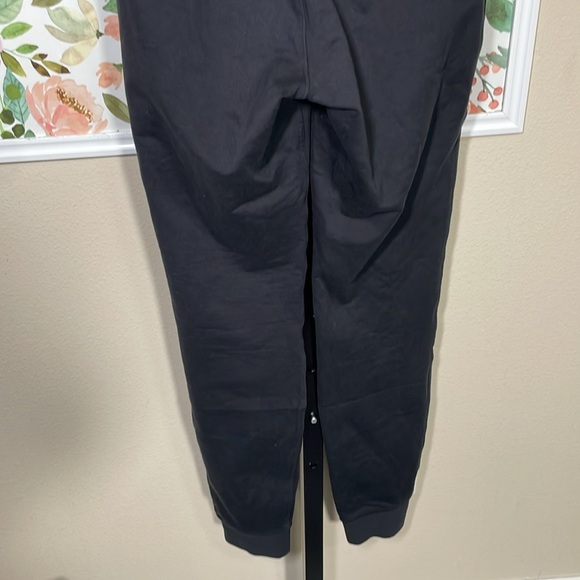 Lululemon Scuba High-Rise Jogger *Fleece 28" size 2 Black - Picture 8 of 13